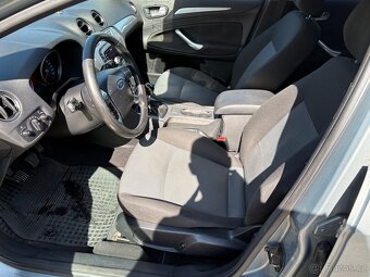 Ford Mondeo - 8