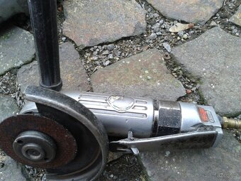 Pneumatický rázový utahovák Wurth DSS 3/4" H + bruska - 8