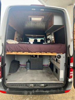 Obytný Mercedes-Benz Sprinter 210 - 8