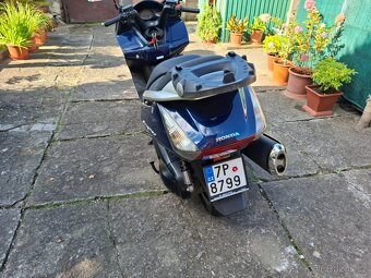 Honda silver wing 600 - 8