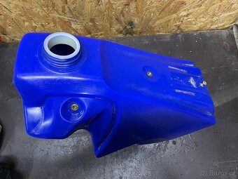 Yamaha YZ250 díly - sedlo, nádrž - 8