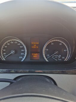 MERCEDES BENZ VIANO 3.0CDI V6 W639 - 8