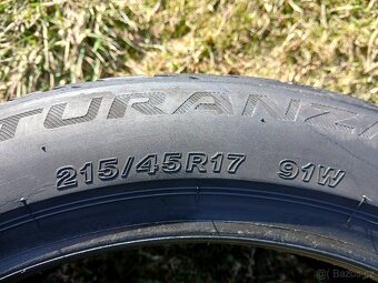 Bridgestone Turanza T001 215/45/17 Letní pneu - 8