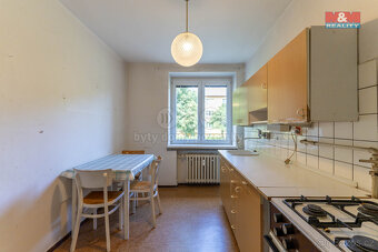 Prodej bytu 3+1, 72 m², Chropyně, ul. Tyršova - 8