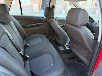 Škoda Fabia 1.2 HTP (47kW) 2007 STK NOVÁ TOP STAV - 8