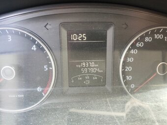 Volkswagen VW Transporter T5 2.0tdi 103kw VADA MOTORU - 8