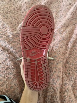 Jordan 1 lost and found 43 - 8