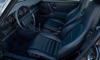 Porsche 911 (964) Carrera 2 - 8