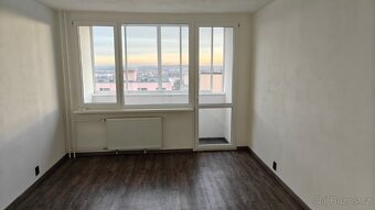 Pronajmeme byt 4+1 +lodžie. - 8