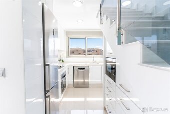 Prodej bytu 3+1 60 m² Alicante, Španělsko - 8