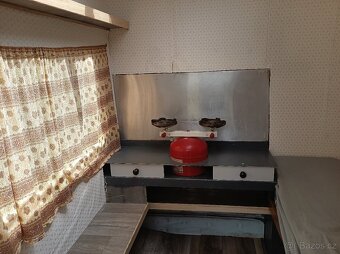 bydlík karavan karavánek - 8