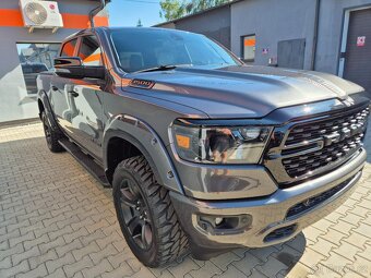 DODGE RAM 1500 5,7 HEMI 2024  4x4 odpočet DPH 8 000 km - 8
