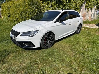 Seat Leon Cupra 300 Performance - 8
