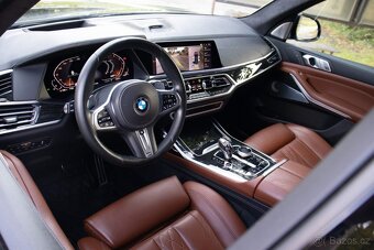 BMW X7 xDrive 40i A/T - 8
