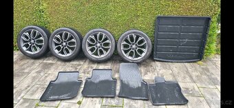 Prodám sadu 4 zimních kol 235/50 R19 - 8