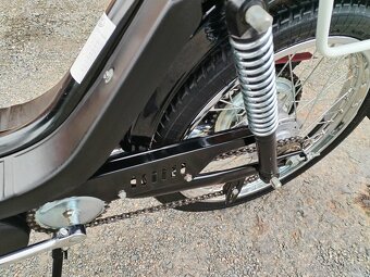 Babetta 210 Lux, černá, originál stav - 8