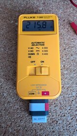 FLUKE 7-300 Kapesní multimetr (multitester) pro silnoproud - 8