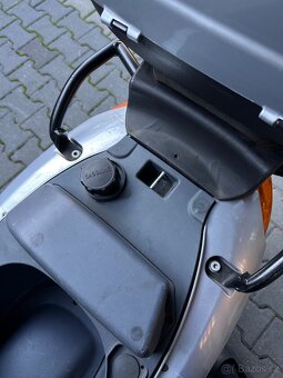 Piaggio fly 125 skútr - 8