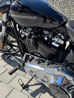 Harley Davidson FXBRS Softail Breakout 114 - 8