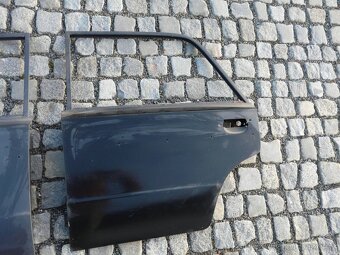 LADA 1500 ,PLECHY DVEŘE BLATNIKÝ VOLANT ATD. - 8