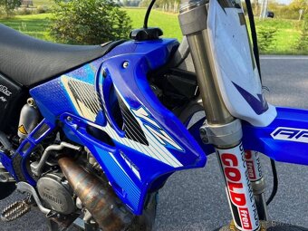 Yamaha YZ 250 - 8