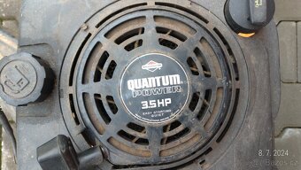 Sekačka s motorem Briggs & Stratton - 8