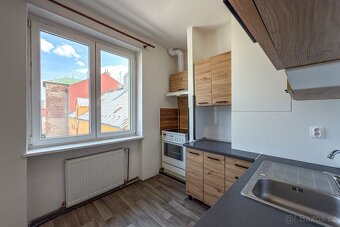 Pronájem, byt, 2+1, 48 m2, Chomutov Mostecká ulice - 8