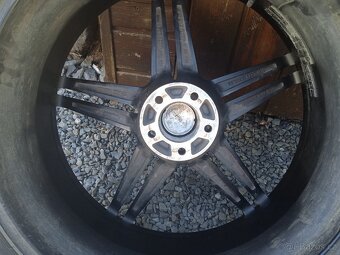 Kola + pneu 22" dodge - 8