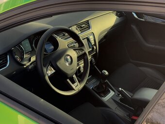 ŠKODA OCTAVIA III RS TOP 175TKM - 8