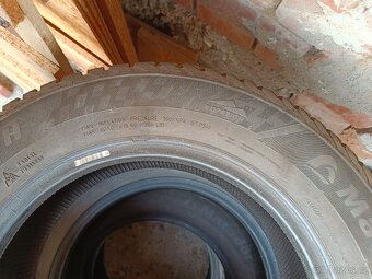 PNEU 195/65 R15 H - 8