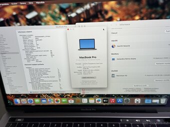 Macbook Pro 13" 2019 256GB SSD / i7 / 16GB - 8