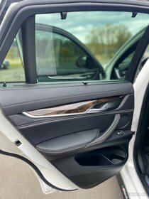 BMW X6 M50i DPH - 8