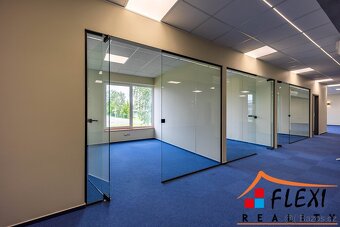 Pronájem prostor 239 m2 v nové budově na ul. Novoveská, Ostr - 8