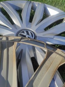 Sada 4 kusů poklic Volkswagen (16") - 8