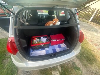 Kia venga 1.4 - 8