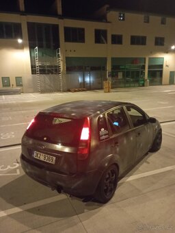 Ford fiesta 1.4i 69kw - 8