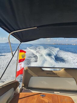 Prodám motorovou loď Bayliner cruiser 855 Ciera 8 - 8