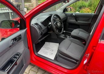 Volkswagen Polo 1,2i klima výhřev sedadel benzín - 8