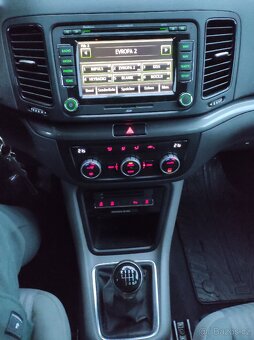 Seat Alhambra 2015, 103Kw, 2.0tdi. Pěkná - 8