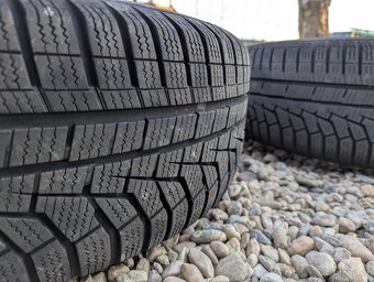 Plechová kola 5x112 R16 Superb/Passat zimní pneu 215/60 - 8