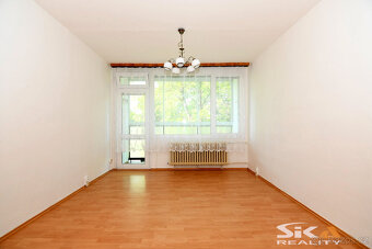 Pronájem bytu 3+1 se zasklenou lodžií, 80 m2 - 8
