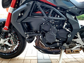 MV Agusta Brutale Dragster 800RR, CZ-TP, TOP, i na splátky - 8