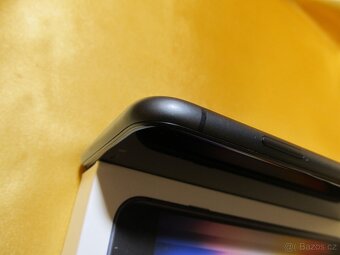 iPhone 11 Black 64GB TOP STAV ZÁRUKA - 8