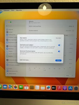 Apple MacBook Pro 13” 2017 256GB Intel Core i5 8GB RAM - 8