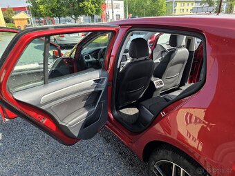 Volkswagen Golf 1.2 TSI DSG Masáže TZ Led - 8