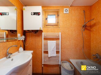 Dům s pěknou zahradou na okraji obce - 8