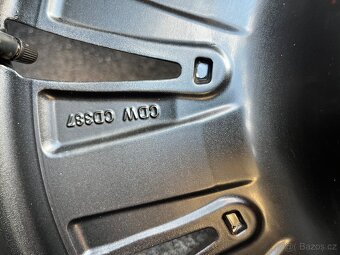 ☀️Orig. Alu škoda Superb “Drakon” 215/55/17 letní pneu - 8