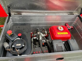 Přívěsný vozík 3,5t - 8