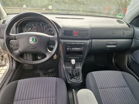 Škoda Octavia 1.8t 4x4 liftback - 8