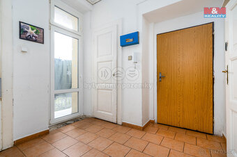 Prodej bytu 1+1, 56 m², Hradec Králové, ul. Okružní - 8